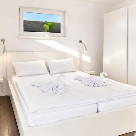 Floatinghouse Wollin